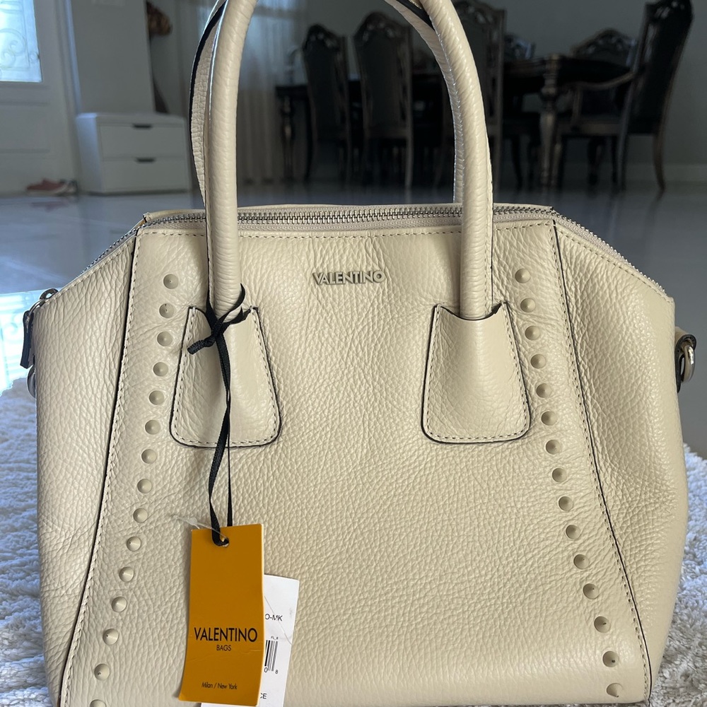 Valentino leather bag.